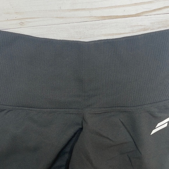 Doyoueven Ombré Scrunch Seamless leggings - Black - Picture 10 of 11